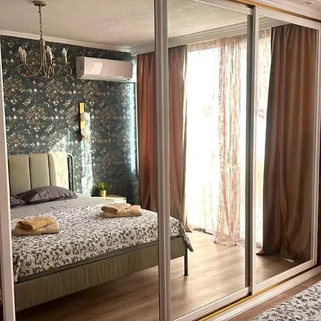 Apartamento Townhouse Parque Santiago 2 *